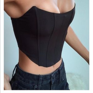 Patience corset top in back! NWT 🤍